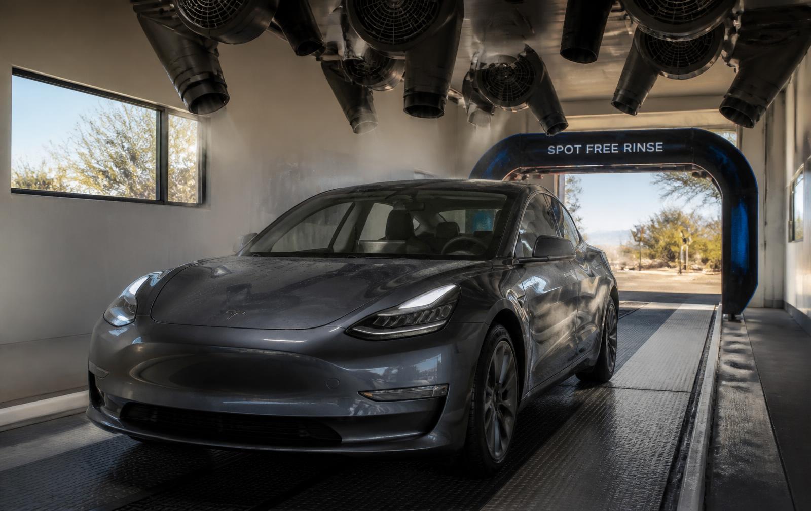 Spot-free rinse and high-velocity dry — Genius Car Wash touchless tunnel